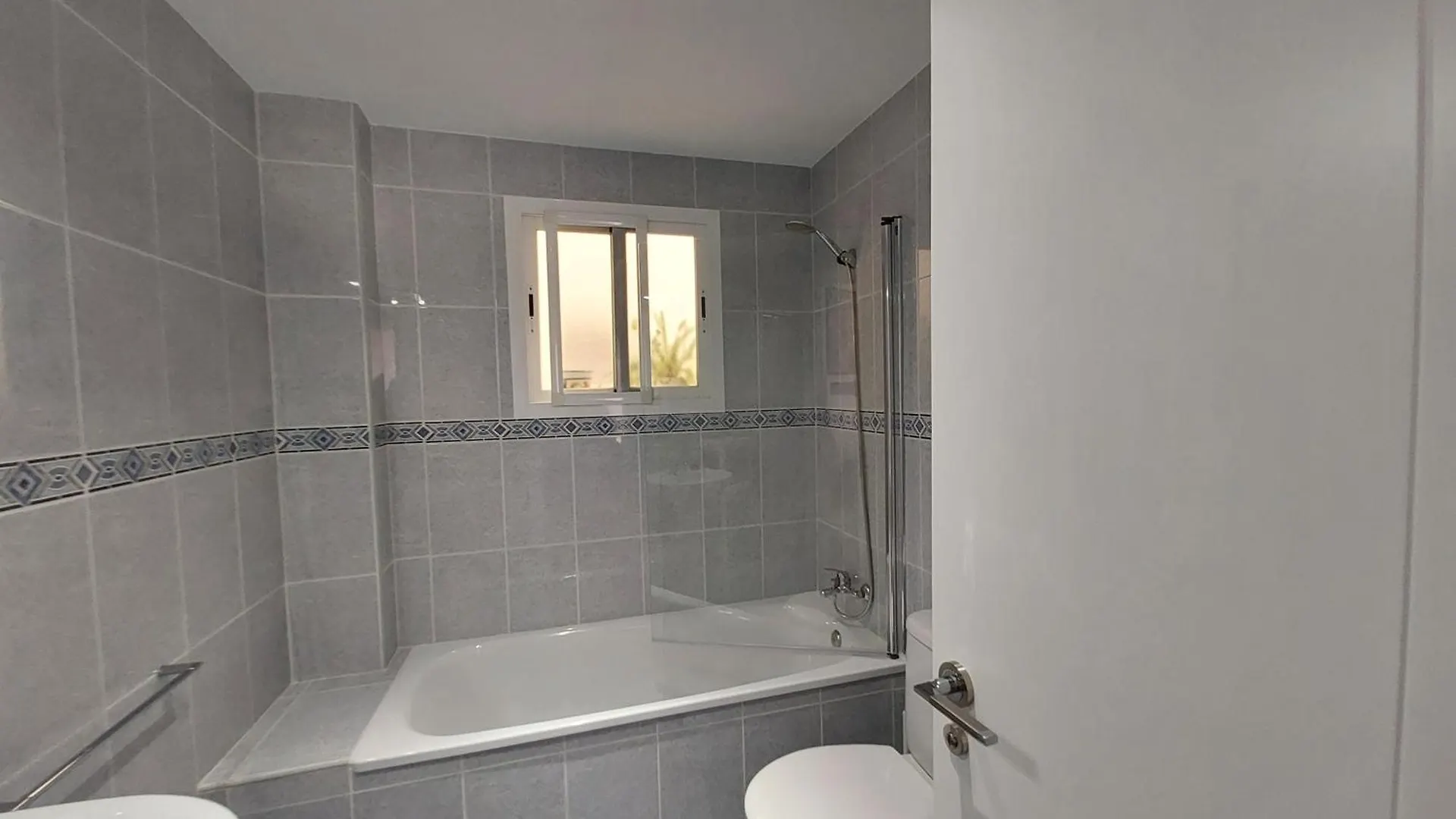Malaga La Bella Apartment